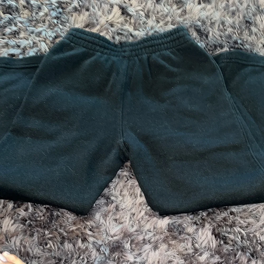 Jordan Boys Jumpman Sweatpants Black w Red Logo 5-6 year old